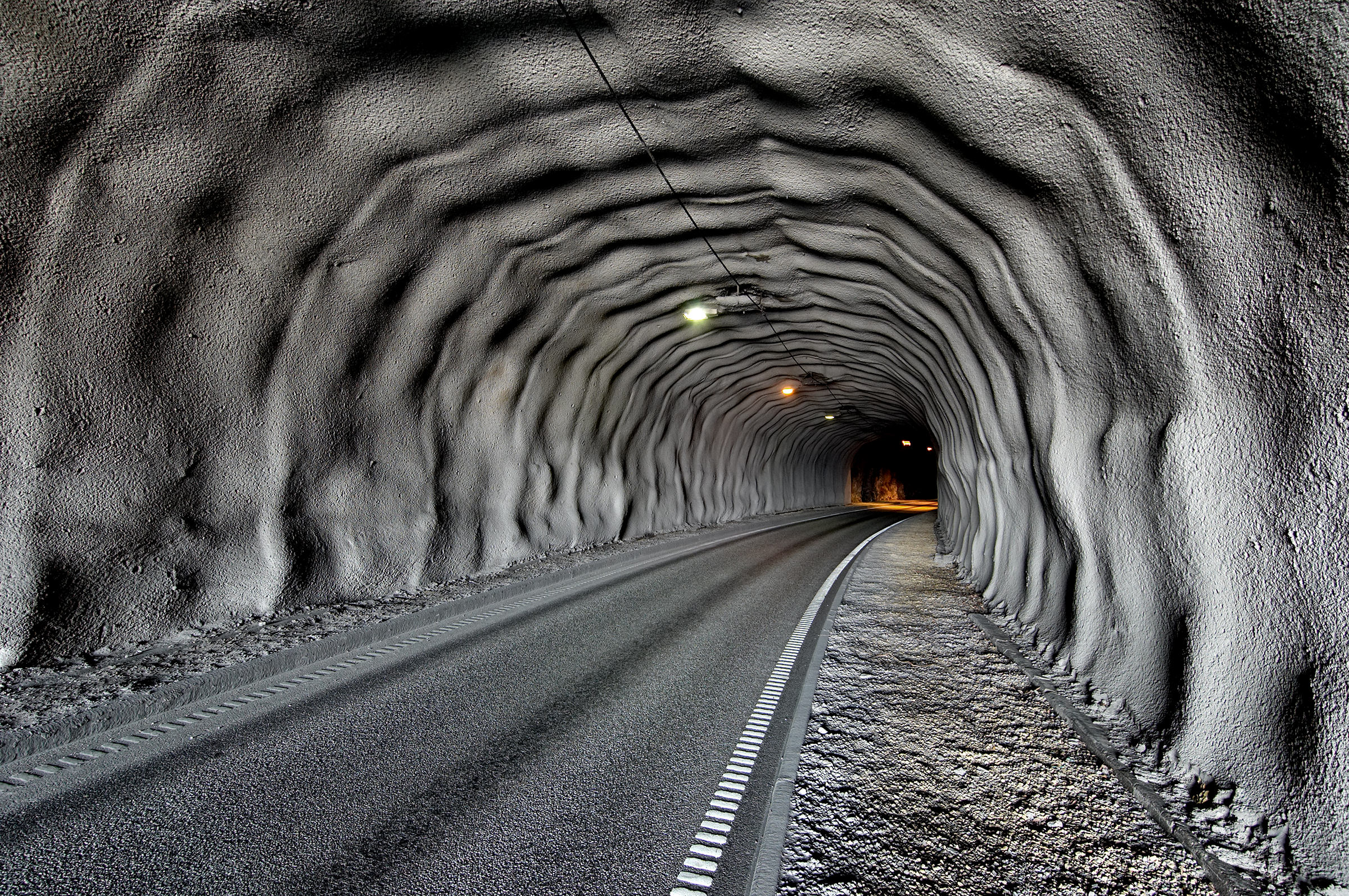 Tunnel